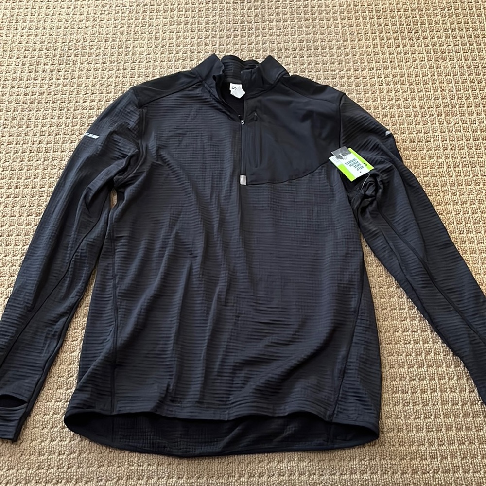 NWT DSG Pullover